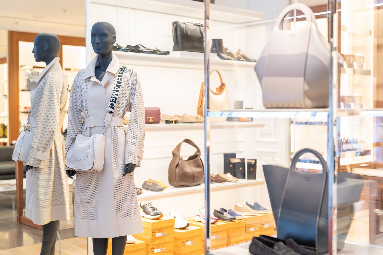Boutique Exclusiv von innen